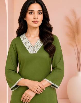 Mehndi cotton handwork kurta with pant 3