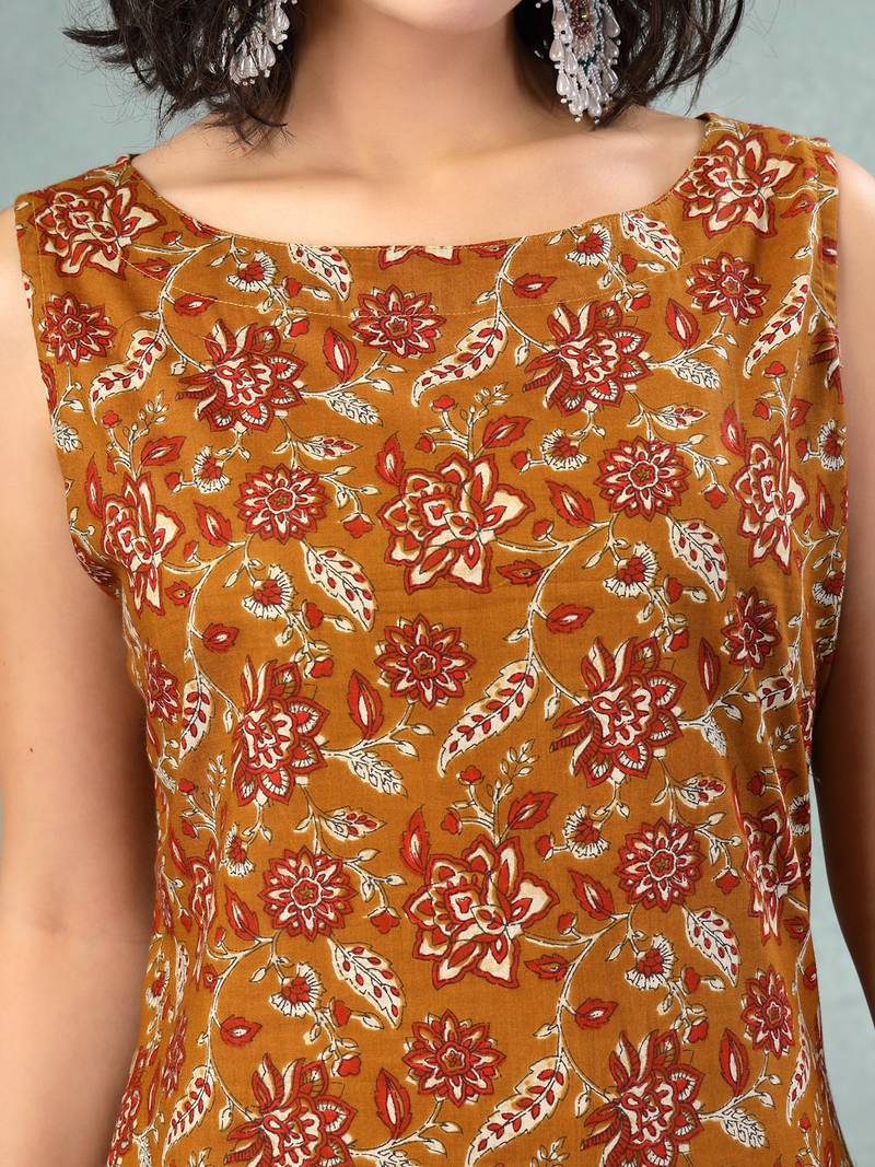 Brown floral printed cotton straight kurta for women