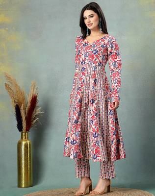 Cream floral printed cotton stitched a-line kurta set with pyjama for women 3