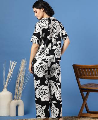 Black printed cotton peter pan collar co-ord night suit for women 4