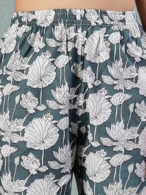 Grey floral printed cotton stitched a-line kurta set with pyjama for women 5
