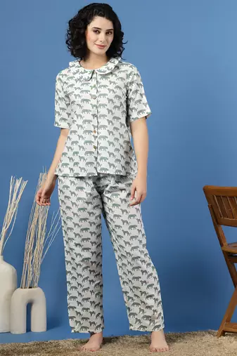 White printed cotton peter pan collar co-ord night suit for women