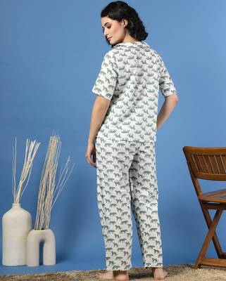 White printed cotton peter pan collar co-ord night suit for women 4