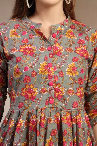Grey floral printed cotton flared top for women