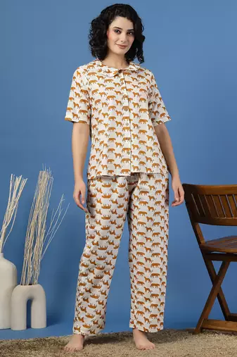 White printed cotton peter pan collar co-ord night suit for women