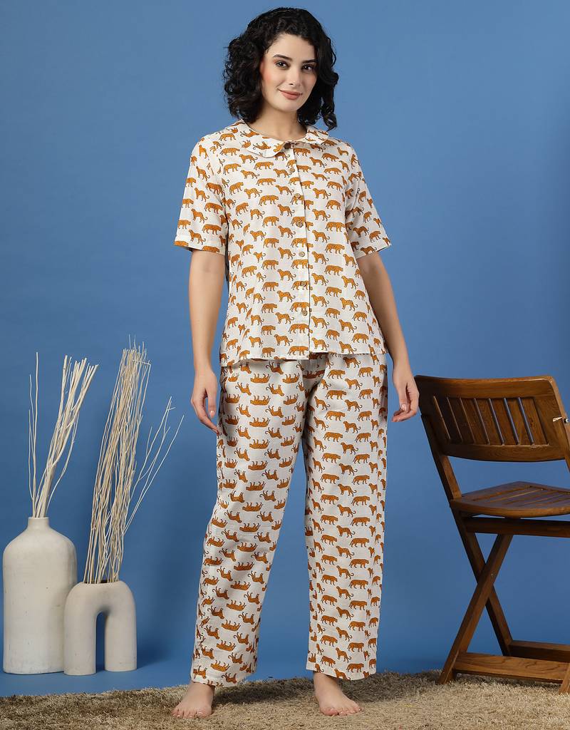 White printed cotton peter pan collar co-ord night suit for women