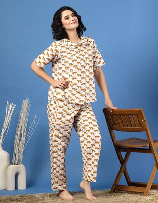 White printed cotton peter pan collar co-ord night suit for women 3