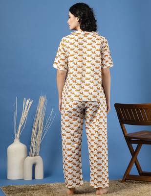 White printed cotton peter pan collar co-ord night suit for women 4