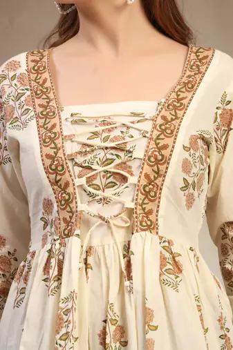 Off-white floral printed cotton flared top for women
