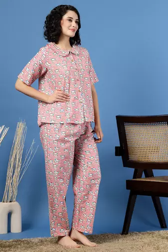 Pink printed cotton peter pan collar co-ord night suit for women