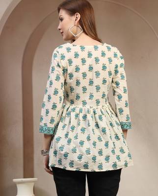 Off-white floral printed cotton flared top for women 4