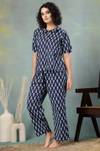 Blue printed cotton peter pan collar co-ord night suit for women