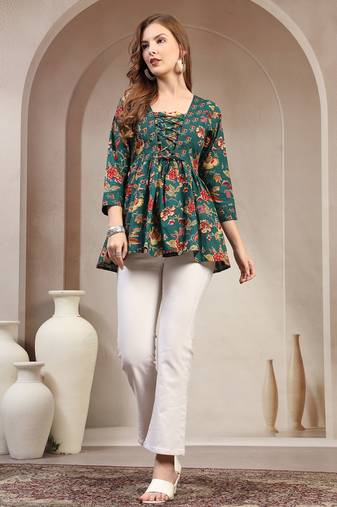 Green floral printed cotton flared top for women