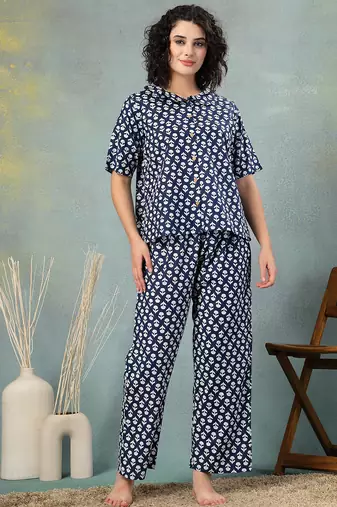 Blue printed cotton peter pan collar co-ord night suit for women