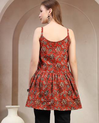 Red floral printed cotton flared top for women 4