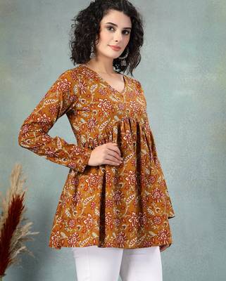 Brown floral printed cotton flared top for women 2