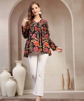 Black floral printed cotton flared top for women 1