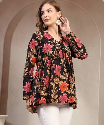 Black floral printed cotton flared top for women 2