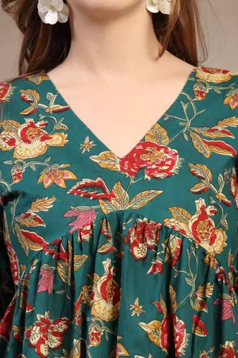Green floral printed cotton flared top for women