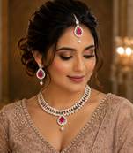 Maroon, green, and white agate stone necklace set with earrings and maang tikka (gold plated)