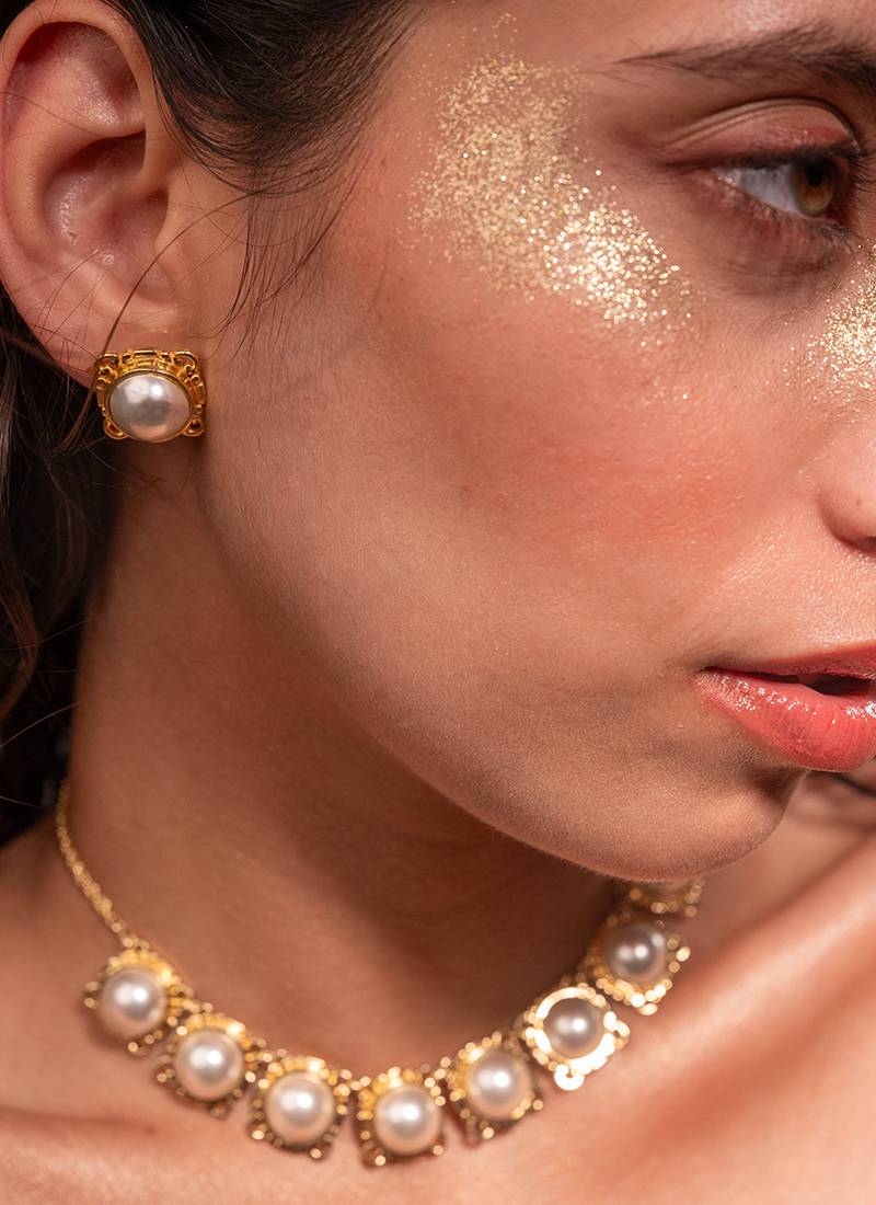 golden brass necklace set with halo pearl work