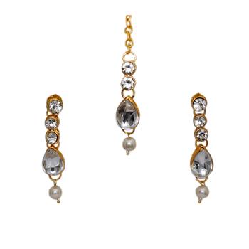 White agate stone necklace set with earrings and maang tikka (gold plated) 3