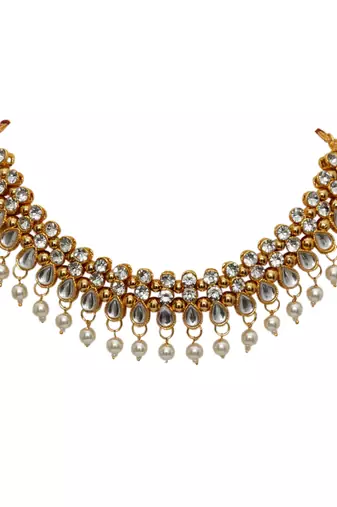 White agate stone necklace set with earrings and maang tikka (gold plated)