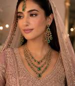 Green color necklace set with earrings and maang tikka – agate stone, antique gold plating
