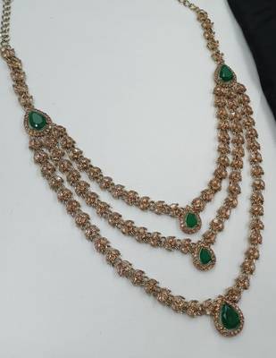 Green color necklace set with earrings and maang tikka     agate stone, antique gold plating 3