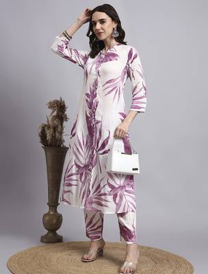 Women blue printed rayon kurta pant set 1