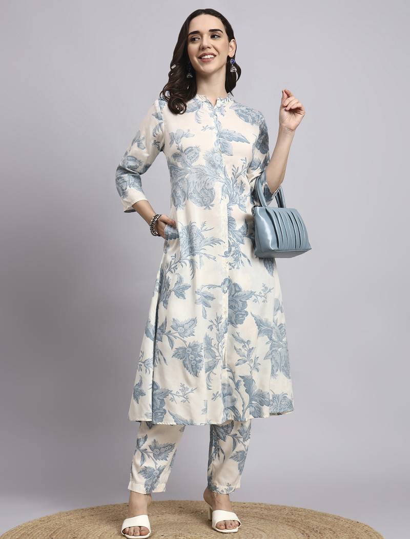 Women cream printed rayon kurta pant set
