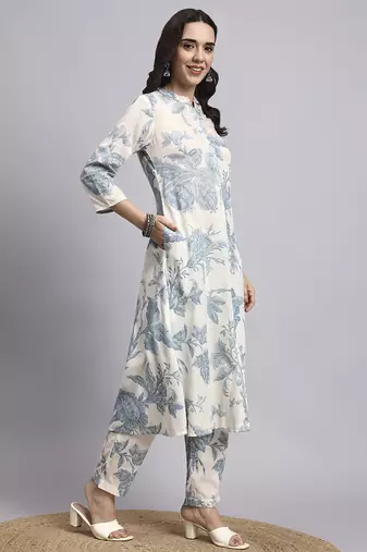 Women cream printed rayon kurta pant set