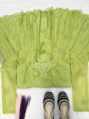 Green embroidered organza anarkali set 5