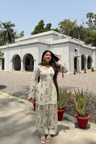Women's white cotton floral print straight kurta farshi pant suit set