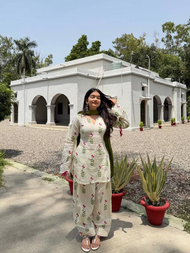 Women's white cotton floral print straight kurta farshi pant suit set