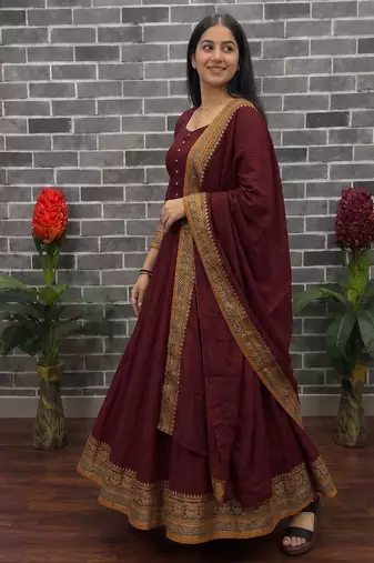 New trendy stylish maroon solid anarkali kurta with traditional golden border dupatta set