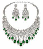 The emerald diamond necklace & earring set