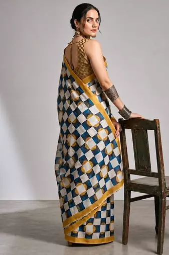 Checked print satin reagular saree