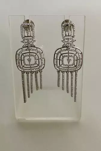 The grand diamond dangle earrings