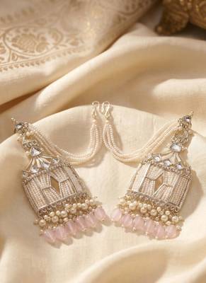  Traditional earrings for wo  and girls 1