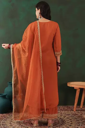 floral embroidered zari straight kurta & trouser with dupatta