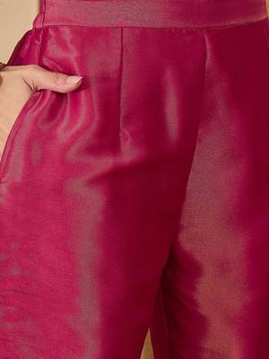 women magenta sequence embroidered kurta set 5