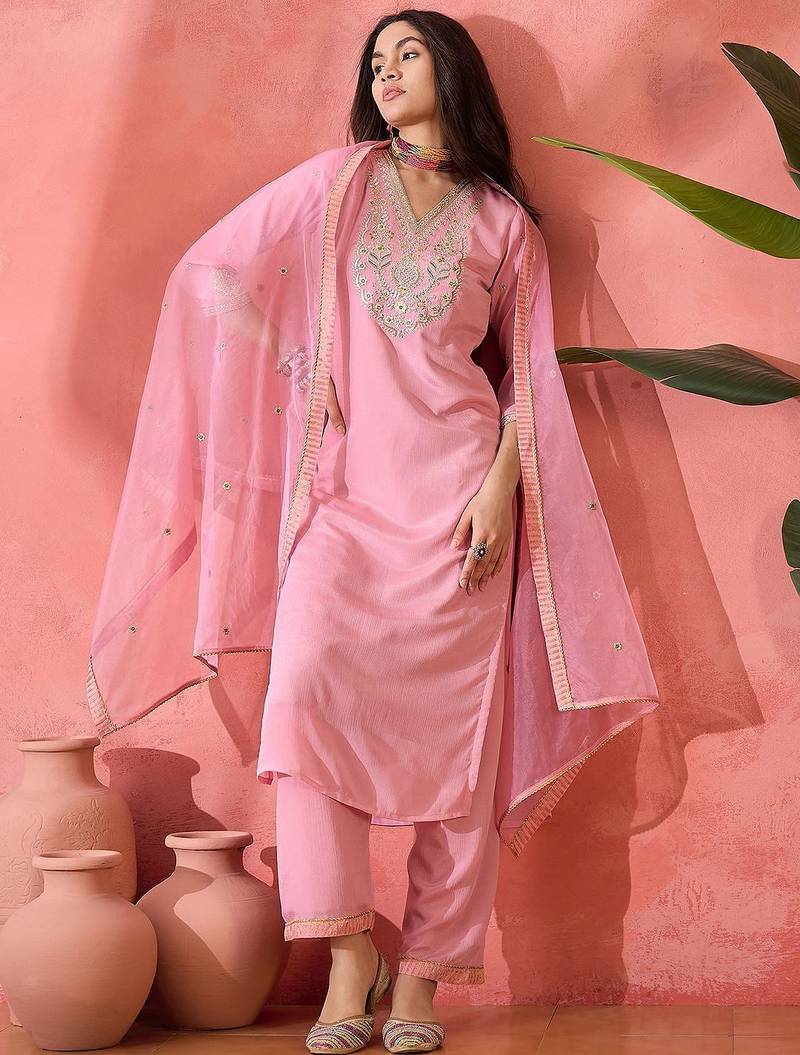 Women floral printed a-line kurta with pyjamas & dupatta
