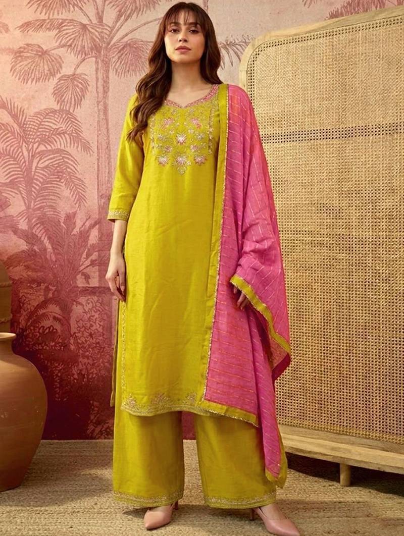 embroidered sweetheart neck kurta & palazzos with dupatta