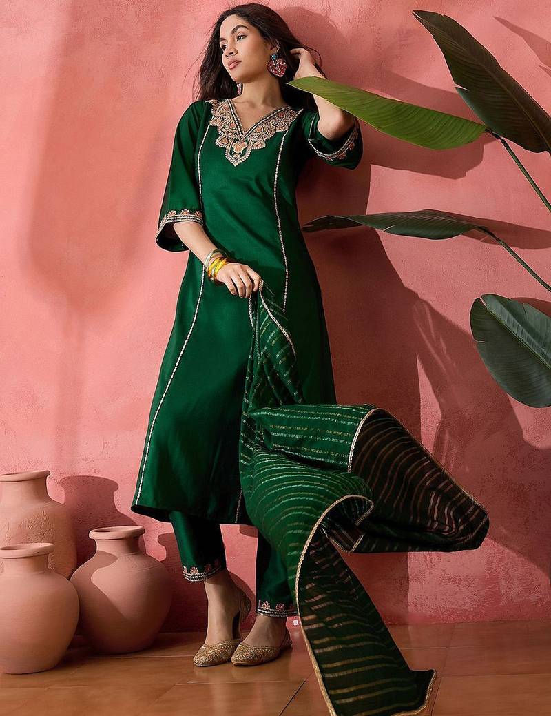 floral yoke design v-neck sequinned straight kurta with trouser and dupatta