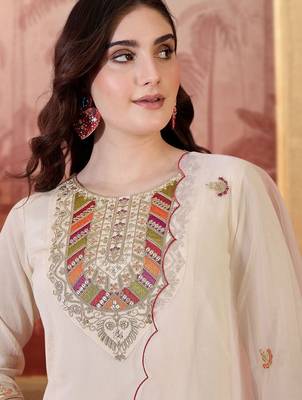 embroidered round neck kurta & trousers kurta sets 2