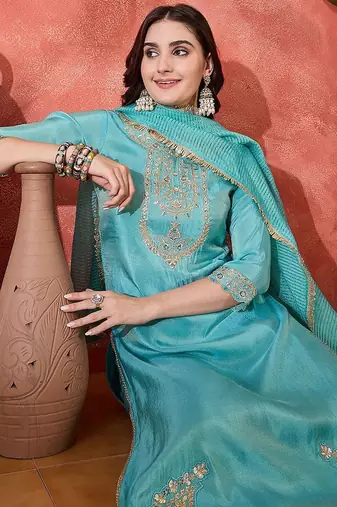 women embroidered zari sequence round neck kurta pant with dupatta set