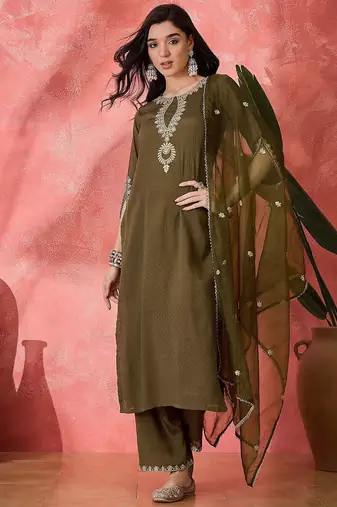 women ethnic motifs yoke design regular sequinned kurta set