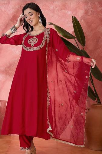 women floral embroidered pleated sequinned kurta trousers and dupatta