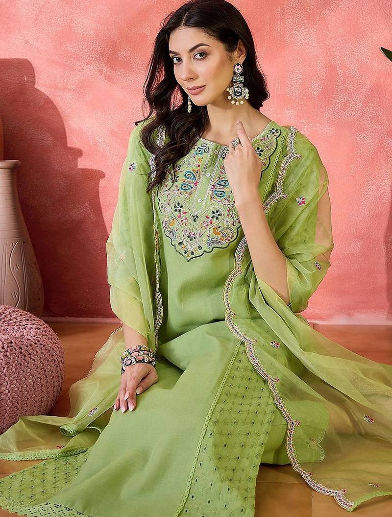 women ethnic embroidered straight kurta & trousers with dupatta